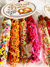 Load image into Gallery viewer, Classic Pretzels 50 Pack BOX