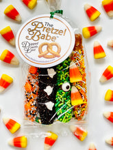 Load image into Gallery viewer, Classic Pretzels 50 Pack BOX